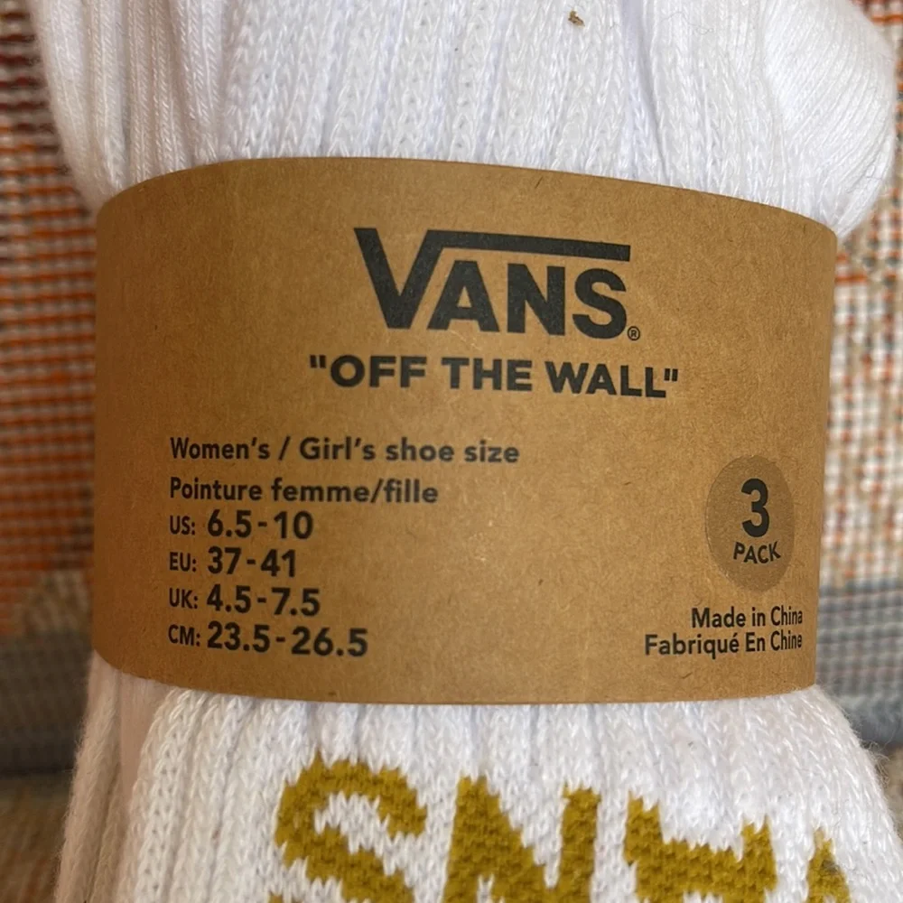 VANS “Off The Wall” Women’s 3 pairs socks set NWT